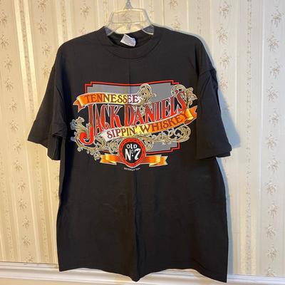 Lot of 8 Vintage T-Shirts - Willie Nelson, Red Skins, Drifting Cowboys, Hank Thompson