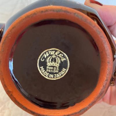 Brown Betty teapot