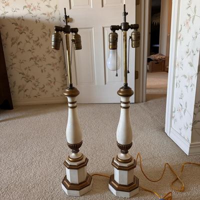 Two Wood Lamps w/ White and Gold Coloring (3GB1-KD)