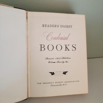 Varieties of Reader's Digest Condensed Books (3GB1-KD)