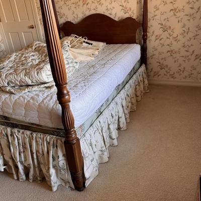 Four Poster Double Bed and More (3GB1-KD)