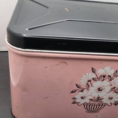 Vintage Decoware Tin Bread Box