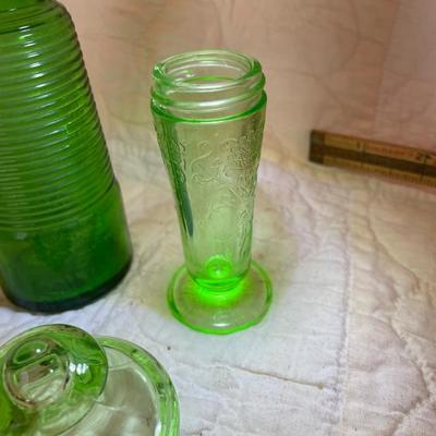 Shaker & misc pieces