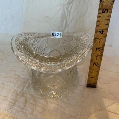 Fenton large daisy & button top hat