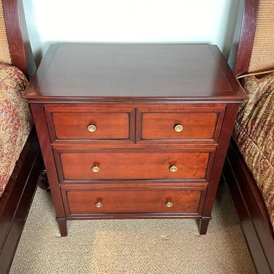 580 GRANGE Cherry Three Drawer Chest