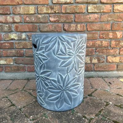 17” Garden Stool