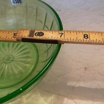 Hazel Atlas large berry bowl