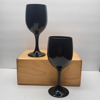 Vintage Onyx Black Libby Wine Glasses (4)