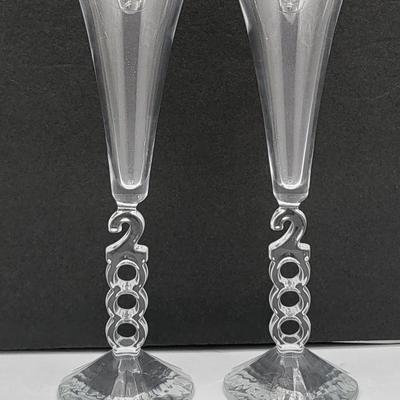 "2000" Crystal Champagne Flutes (2)
