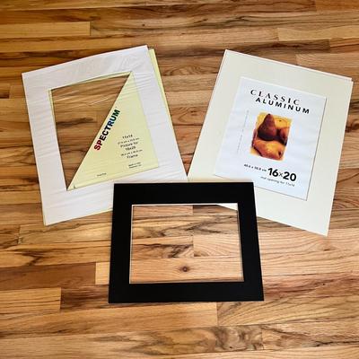 Mats, Frames & More (2B-MK)