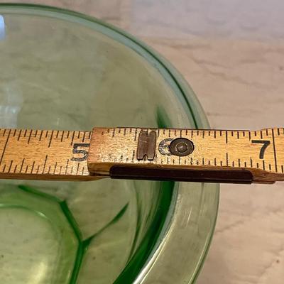 Hazel atlas rest well patterned green depression bowl