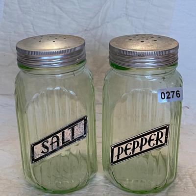 Uranium depression Vaseline ribbed salt & pepper