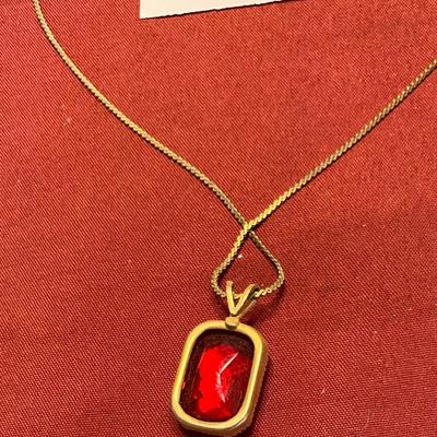 Vintage Cameo Necklace