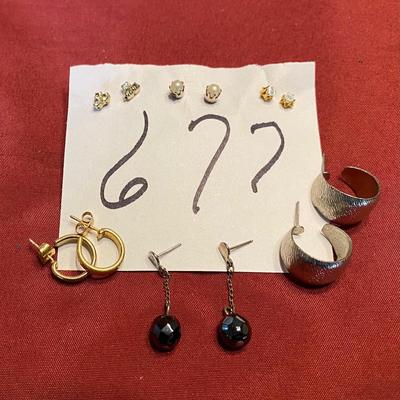 Earring Lot