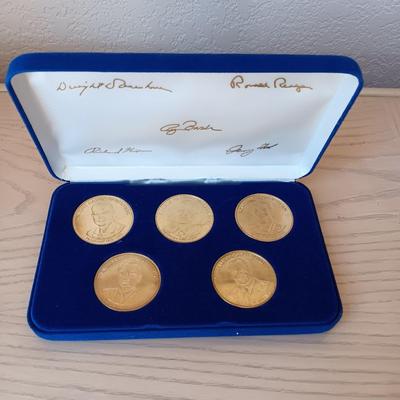 5 PRESIDENTIAL MEDALS