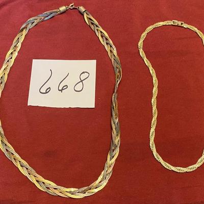 Necklace Lot