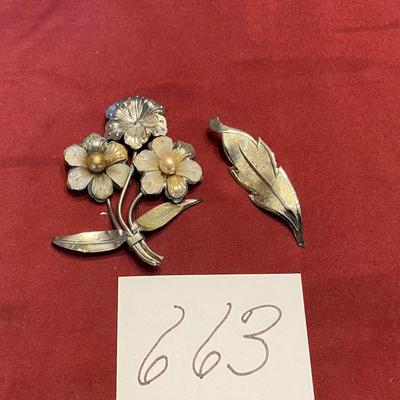 Brooch Lot