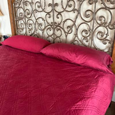 621 King Ralph Lauren Blanket w/ Four Piece Sheet Set