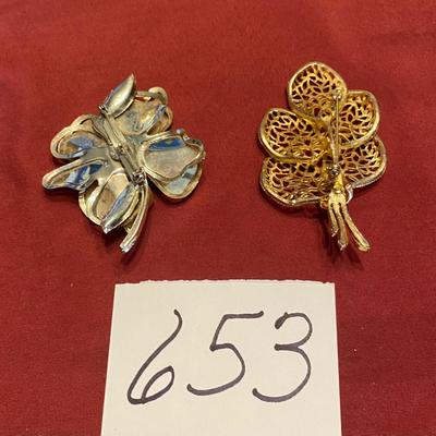 Brooch Lot