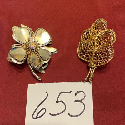 Brooch Lot