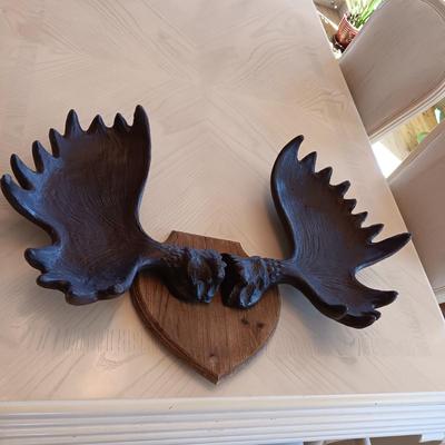 LARGE FAUX MOOSE RACK