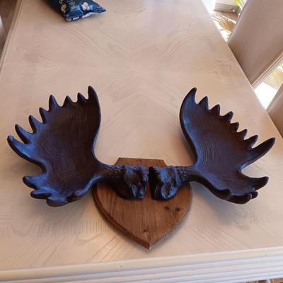 LARGE FAUX MOOSE RACK