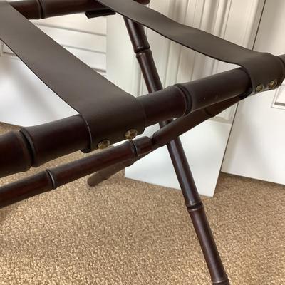 632 Pair of Bamboo Vinyl Straps Luggage Racks