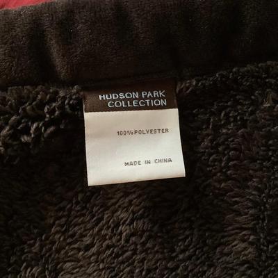 639 Hudson Park Collection Plush Brown Throw Blanket