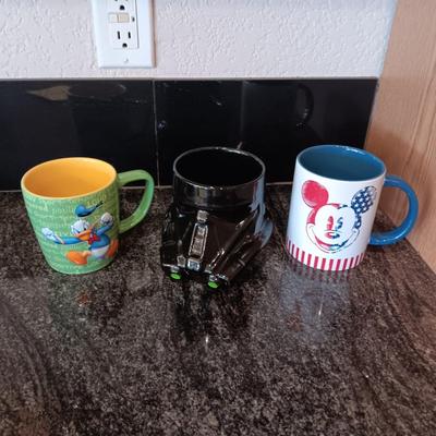3 DISNEY COFFEE MUGS