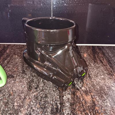 3 DISNEY COFFEE MUGS