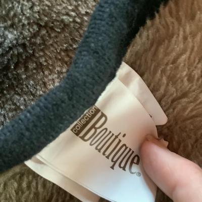 642 Dog Plush Throw Blanket