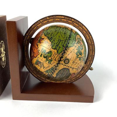 650 Italian Globe Book Ends