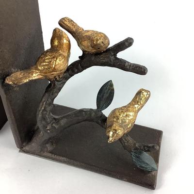 655 Cast Metal Bird Bookends