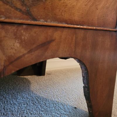 Antique Colonial Style Five Drawer Dresser (3GB1-CE)