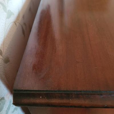 Antique Colonial Style Five Drawer Dresser (3GB1-CE)