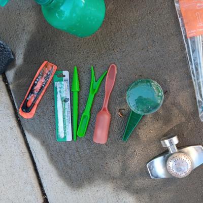 PLASTIC BIRD BATH, FLOWER POTS AND MORE