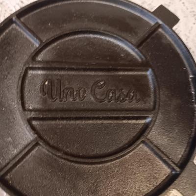 UNO CASA CAST IRON TORTILLA PRESS
