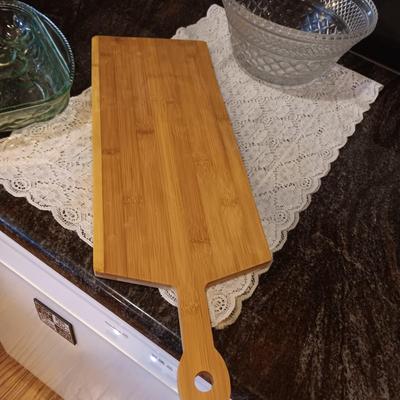 WOODEN CUTTING BOARD, SERVING BOWL AND CASSEROLE DISH