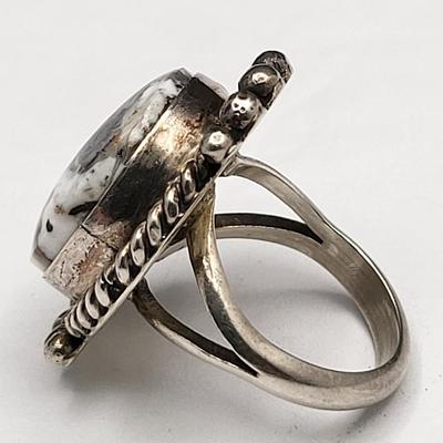 Vintage M. Spencer Sterling White Buffalo Stone Ring 9.5gr