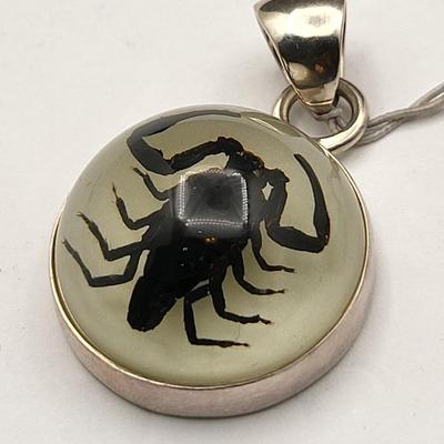 NWT Charles Albert Glow Lucite Scorpion Pendant 925 Sterling