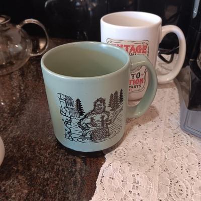 CO RENAISSANCE HANDMADE LIMITED EDITION MUG, MR COFFEE 12 CUP AND OTHER MUGS