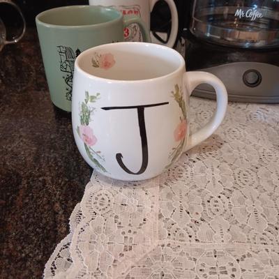 CO RENAISSANCE HANDMADE LIMITED EDITION MUG, MR COFFEE 12 CUP AND OTHER MUGS