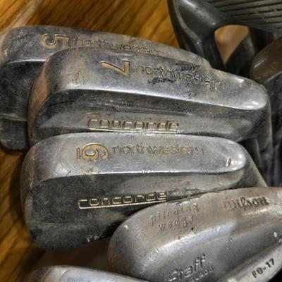 Northwestern Golf Clubs and Fairway Golf Bag