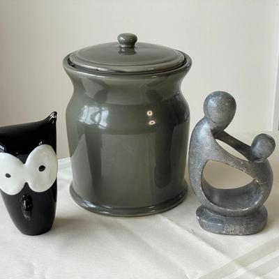 3 Miscellaneous Decor Items