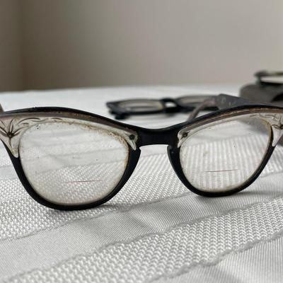 Lot of Vintage Eye Glasses and Wallet