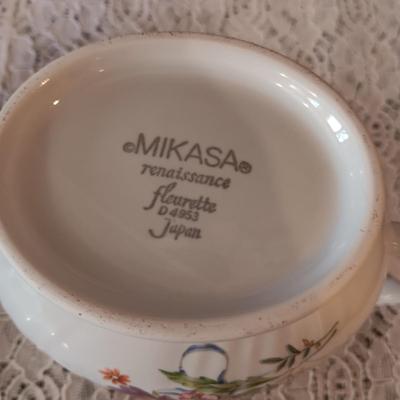 ADIRCHEF SINCE CUP COFFEE BREWER, MIKASA CREAM/SUGAR AND CUPS
