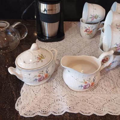 ADIRCHEF SINCE CUP COFFEE BREWER, MIKASA CREAM/SUGAR AND CUPS