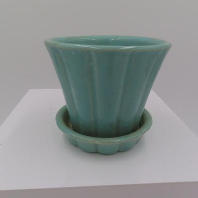McCoy Aqua Planter