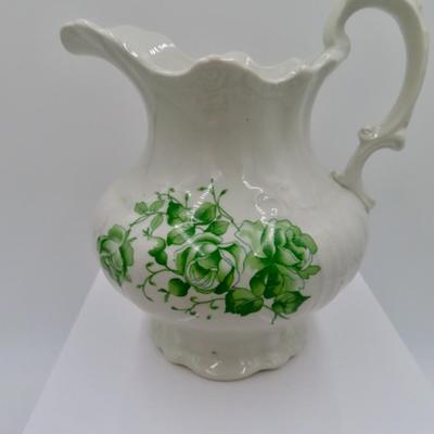 Green floral teapot & creamer