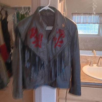 LADIES LEATHER FRINGED JACKET W/RED ROSE ACCENTS & SATIN LINING